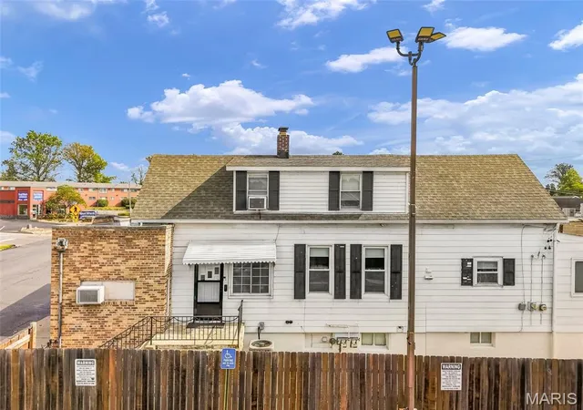 Photo 1 of Multi family home for sale at 7254 Gravois Ave, Saint Louis, MO 63116 | MLS# MIS26063367 | Listing updated on 2026-10-02