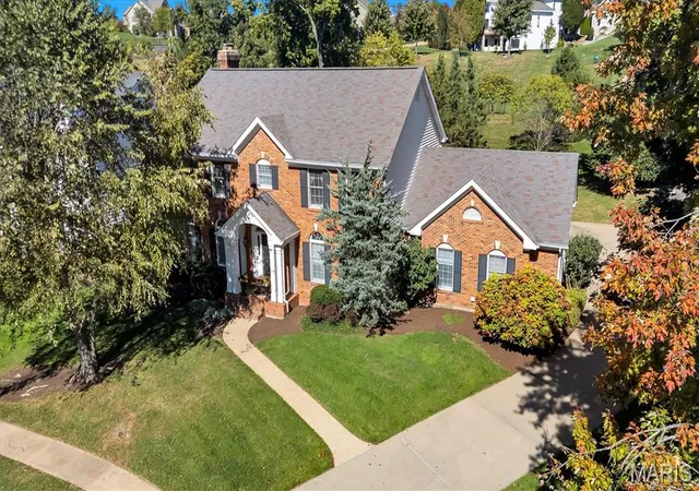 Photo 1 of Single family home for sale at 12819 Westledge Ln, Saint Louis, MO 63131 | MLS# MIS26063379 | Listing updated on 2026-10-21