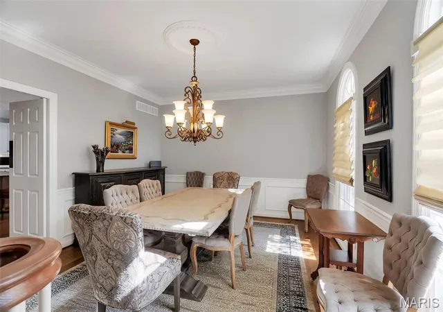 Photo 3 of Single family home for sale at 12819 Westledge Ln, Saint Louis, MO 63131 | MLS# MIS26063379 | Listing updated on 2026-10-21
