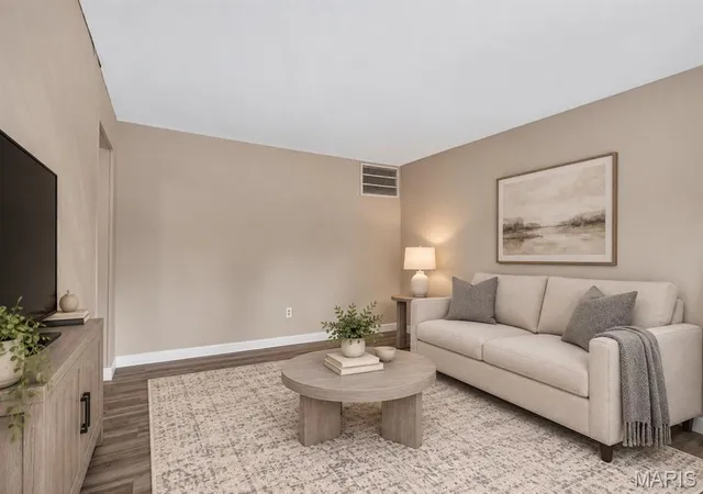 Photo 3 of Single family home for sale at 703 Ferguson Ave, Saint Louis, MO 63135 | MLS# MIS26063387 | Listing updated on 2026-10-02