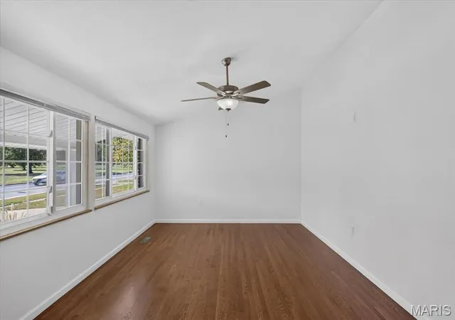Photo 4 of Single family home for sale at 2965 Parker Rd, Florissant, MO 63033 | MLS# MIS26063395 | Listing updated on 2026-10-22