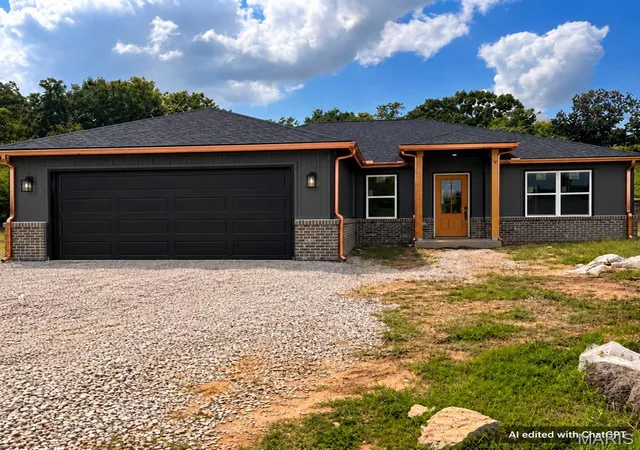 Photo 2 of Single family home for sale at 959 Rifle Dr, Cape Girardeau, MO 63701 | MLS# MIS26063413 | Listing updated on 2026-10-01