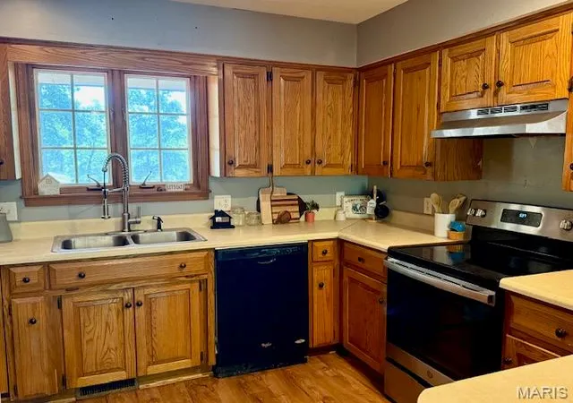 Photo 3 of Single family home for sale at 2130 Ridge Rd, Jackson, MO 63755 | MLS# MIS26063414 | Listing updated on 2026-10-02