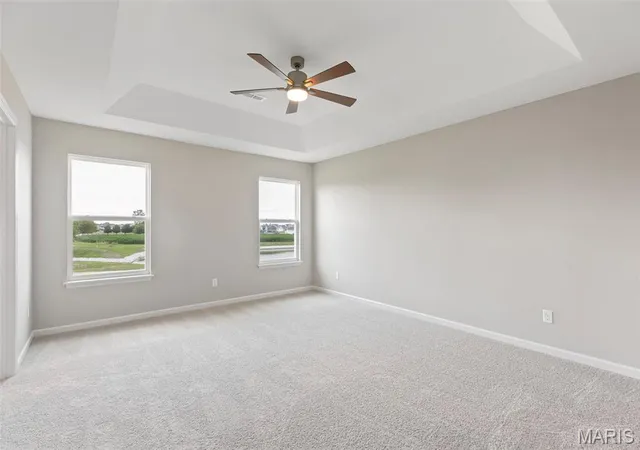 Photo 4 of Townhouse for sale at 2 Burlington At Dogwood Grv, Lake St Louis, MO 63376 | MLS# MIS26063417 | Listing updated on 2026-10-02