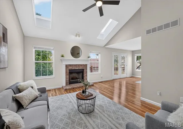 Photo 4 of Condo for sale at 12725 Bennington Comn Ln, Saint Louis, MO 63146 | MLS# MIS26063418 | Listing updated on 2026-10-06