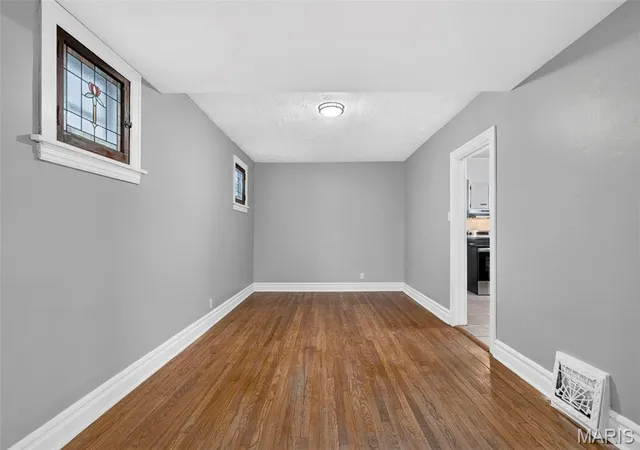 Photo 3 of Single family home for sale at 5315 Blow St, Saint Louis, MO 63109 | MLS# MIS26063461 | Listing updated on 2026-10-17