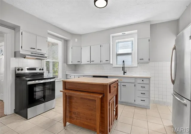 Photo 3 of Single family home for sale at 5315 Blow St, Saint Louis, MO 63109 | MLS# MIS26063461 | Listing updated on 2026-10-17