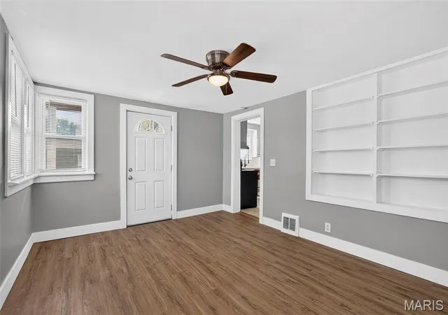 Photo 4 of Single family home for sale at 5315 Blow St, Saint Louis, MO 63109 | MLS# MIS26063461 | Listing updated on 2026-10-17