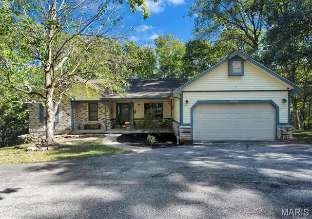 Single family home for sale at 7836 Borman Rd, Barnhart, MO 63012 | MLS# MIS26063464