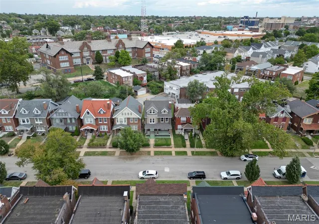 Photo 1 of Single family home for sale at 5849 De Giverville Ave, Saint Louis, MO 63112 | MLS# MIS26063467 | Listing updated on 2026-10-08