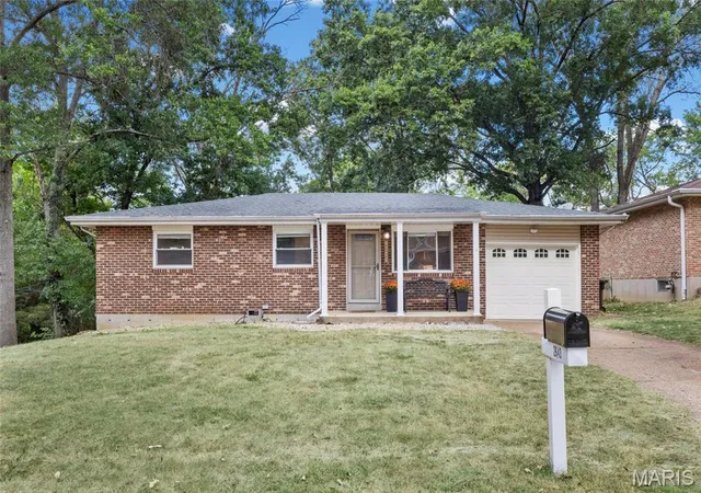 Single family home for sale at 2643 Wessex Dr, Saint Louis, MO 63125 | MLS# MIS26063503