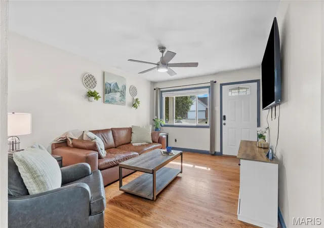 Photo 3 of Single family home for sale at 2643 Wessex Dr, Saint Louis, MO 63125 | MLS# MIS26063503 | Listing updated on 2026-10-08