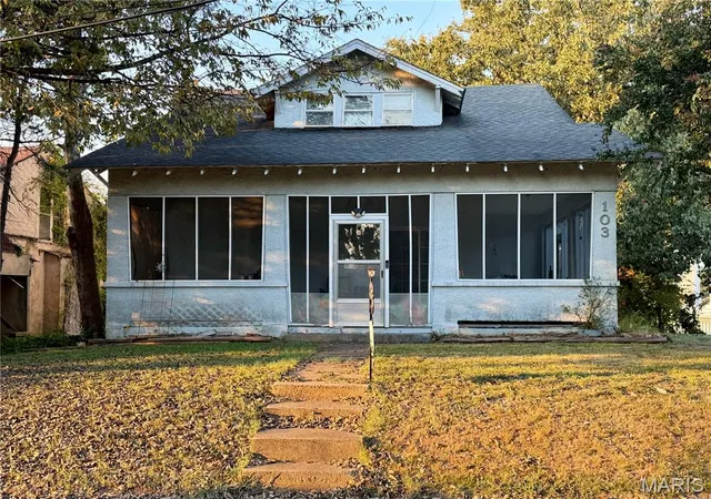 Photo 1 of Single family home for sale at 103 Davidson St, Poplar Bluff, MO 63901 | MLS# MIS26063510 | Listing updated on 2026-10-02