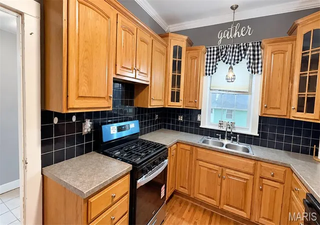 Photo 3 of Single family home for sale at 229 N 1st Street, Vandalia, IL 62471 | MLS# MIS26063516 | Listing updated on 2026-10-04