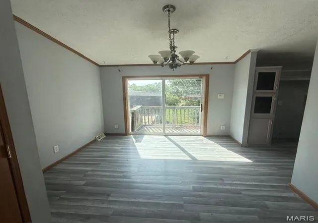Photo 4 of Single family home for sale at 6176 Sunset Dr, Cedar Hill, MO 63016 | MLS# MIS26063519 | Listing updated on 2026-10-02