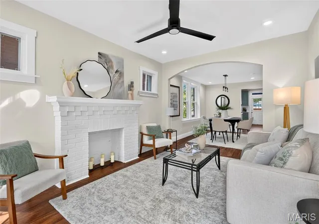 Photo 2 of Single family home for sale at 3949 Utah St, Saint Louis, MO 63116 | MLS# MIS26063536 | Listing updated on 2026-10-09