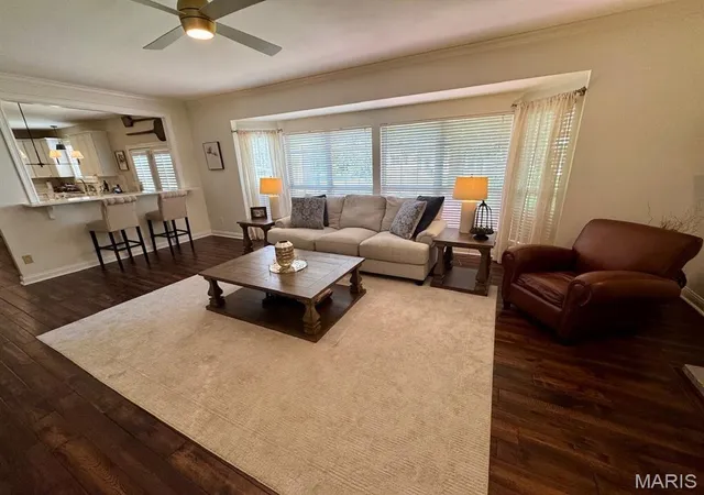 Photo 3 of Single family home for sale at 2811 Barrett Pines Ln, Ballwin, MO 63021 | MLS# MIS26063547 | Listing updated on 2026-10-02