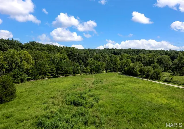 Photo 90 of Single family home for sale at 21036 Shooting Star Dr, Marble Hill, MO 63764 | MLS# MIS26063556 | Listing updated on 2026-10-07