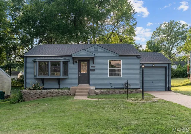 Photo 1 of Single family home for sale at 10171 Newbold Dr, Saint Louis, MO 63137 | MLS# MIS26063560 | Listing updated on 2026-10-02