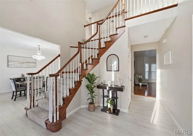 Photo 3 of Single family home for sale at 14901 Jockey Clb Dr, Chesterfield, MO 63017 | MLS# MIS26063564 | Listing updated on 2026-10-09
