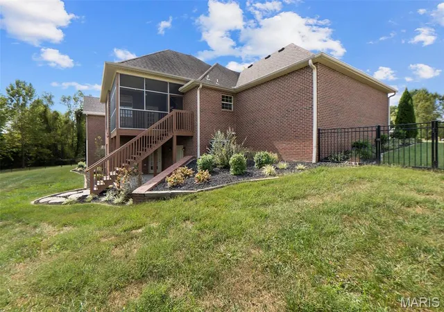 Photo 4 of Single family home for sale at 136 Calera Rd, Cape Girardeau, MO 63701 | MLS# MIS26063569 | Listing updated on 2026-10-04