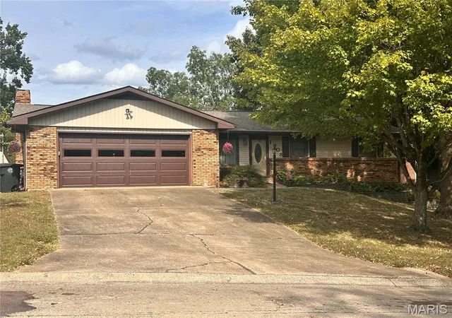 Photo 1 of Single family home for sale at 1808 Evondale Dr, Cape Girardeau, MO 63701 | MLS# MIS26063590 | Listing updated on 2026-10-07