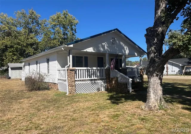 Photo 2 of Single family home for sale at 700 Camilla St, Park Hills, MO 63601 | MLS# MIS26063596 | Listing updated on 2026-10-05