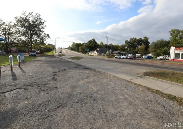 Photo 3 of Land for sale at 0 Pine St E, Poplar Bluff, MO 63901 | MLS# MIS26063609 | Listing updated on 2026-10-02
