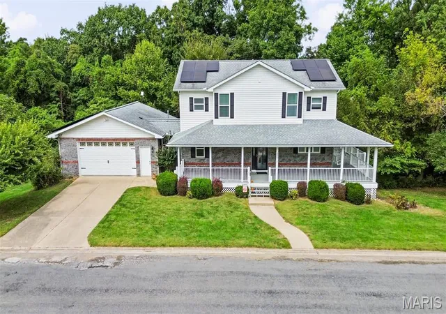 Photo 1 of Single family home for sale at 25578 Elsah Hills Dr, Elsah, IL 62028 | MLS# MIS26063610 | Listing updated on 2026-10-11