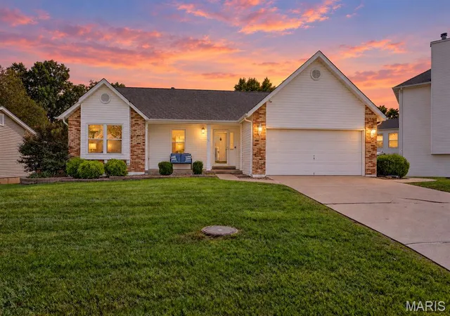 Photo 2 of Single family home for sale at 2335 Federalist Pl, O Fallon, MO 63368 | MLS# MIS26063615 | Listing updated on 2026-10-09