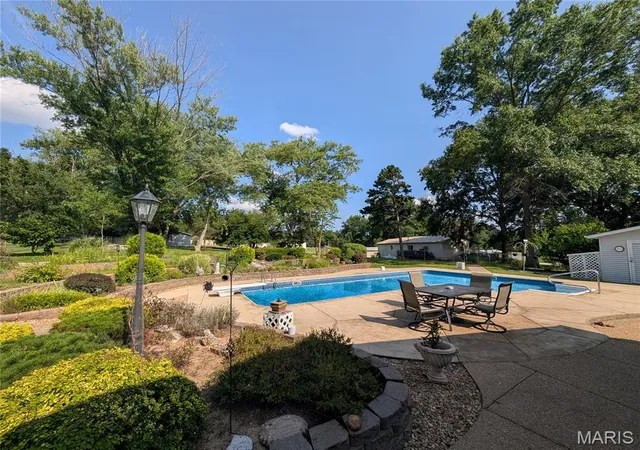 Photo 3 of Single family home for sale at 6460 Craig Dr, Cedar Hill, MO 63016 | MLS# MIS26063619 | Listing updated on 2026-10-03