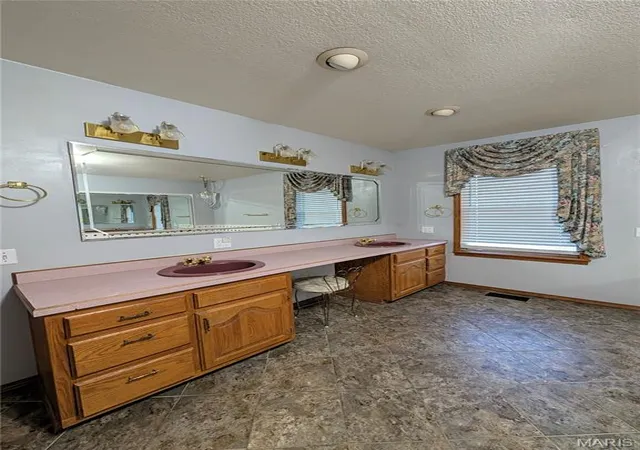 Photo 31 of Single family home for sale at 6460 Craig Dr, Cedar Hill, MO 63016 | MLS# MIS26063619 | Listing updated on 2026-10-03
