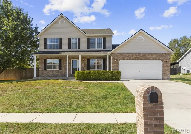 Single family home for sale at 434 Wiegerstown Rd, O Fallon, IL 62269 | MLS# MIS26063628