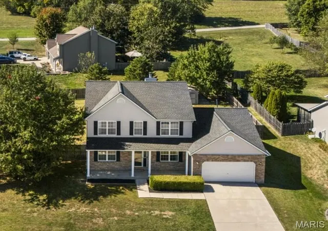 Photo 3 of Single family home for sale at 434 Wiegerstown Rd, O Fallon, IL 62269 | MLS# MIS26063628 | Listing updated on 2026-10-09