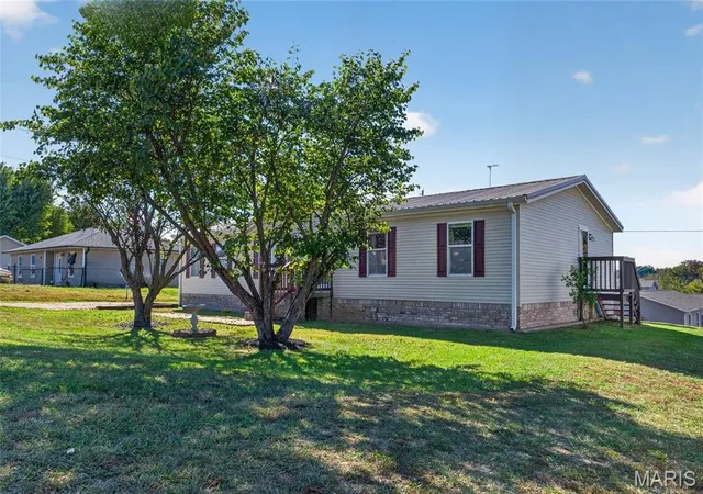 Photo 3 of Single family home for sale at 265 Cypress Dr, Jackson, MO 63755 | MLS# MIS26063649 | Listing updated on 2026-10-26