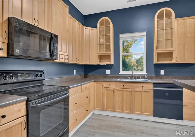 Photo 2 of Single family home for sale at 1418 Scenic Dr, Arnold, MO 63010 | MLS# MIS26063663 | Listing updated on 2026-10-29