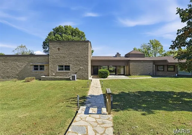 Single family home for sale at 12824 Peter Moore Ln, De Soto, MO 63020 | MLS# MIS26063666