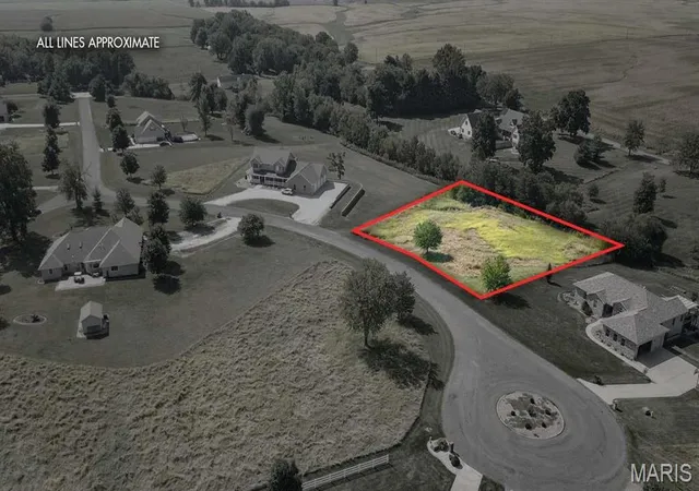 Photo 2 of Land for sale at 0 Meadow Ct, Jerseyville, IL 62052 | MLS# MIS26063668 | Listing updated on 2026-10-15