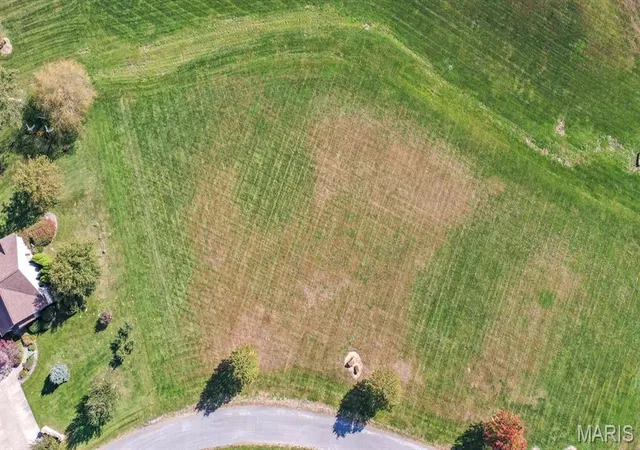 Photo 6 of Land for sale at 0 Stone Cir Dr, Brighton, IL 62012 | MLS# MIS26063673 | Listing updated on 2026-10-15