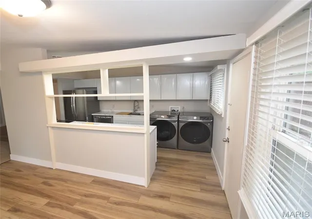 Photo 3 of Single family home for sale at 770 Bobbins Ln, Florissant, MO 63033 | MLS# MIS26063681 | Listing updated on 2026-10-05