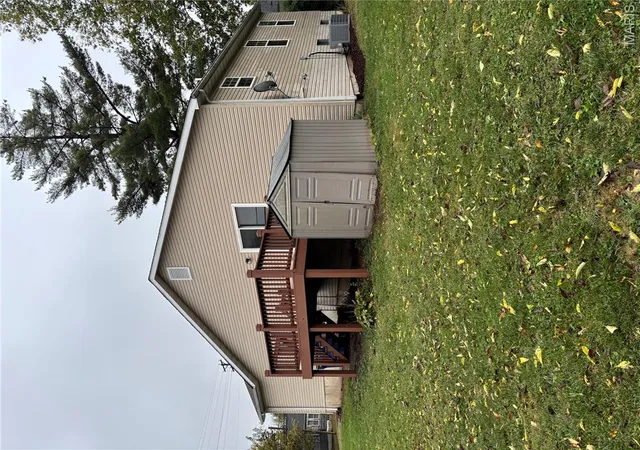 Photo 2 of Single family home for sale at 901 Main St, Troy, MO 63379 | MLS# MIS26063687 | Listing updated on 2026-10-28