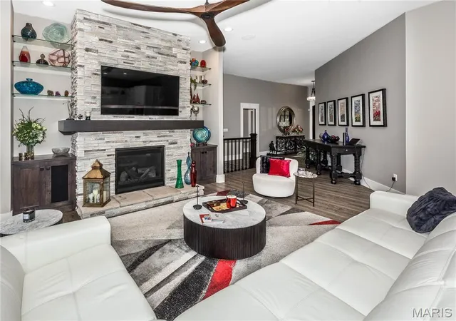 Photo 3 of House for sale at 6312 Shelton Ct, Maryville, IL 62062 | MLS# MIS26063692 | Listing updated on 2026-10-02