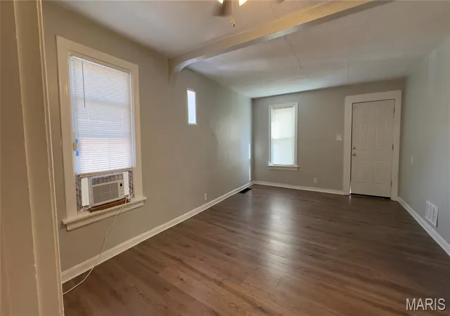 Photo 3 of Single family home for sale at 835 Elias Ave, Saint Louis, MO 63147 | MLS# MIS26063696 | Listing updated on 2026-10-02