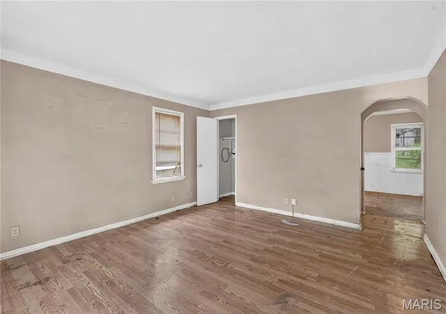 Photo 1 of Single family home for sale at 413 Ballman Ave, Saint Louis, MO 63135 | MLS# MIS26063704 | Listing updated on 2026-10-02