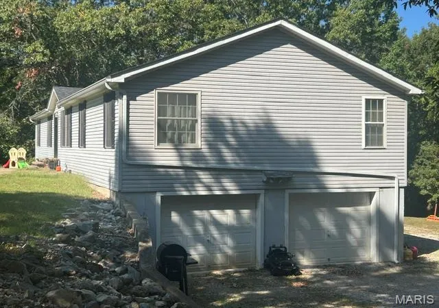 Photo 3 of Manufactured home for sale at 175 Tall Tree Ln, Foley, MO 63347 | MLS# MIS26063705 | Listing updated on 2026-10-05