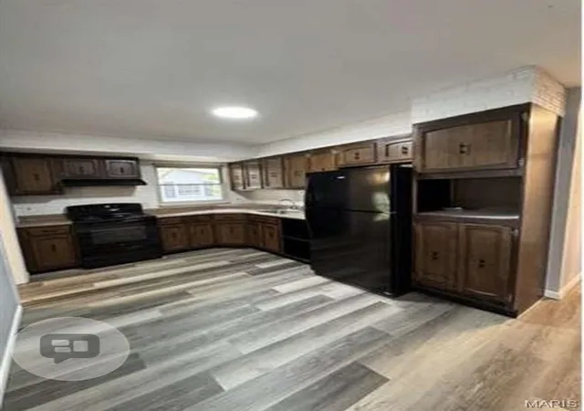 Photo 2 of Single family home for sale at 10433 Hobkirk Dr, Saint Louis, MO 63137 | MLS# MIS26063711 | Listing updated on 2026-10-03