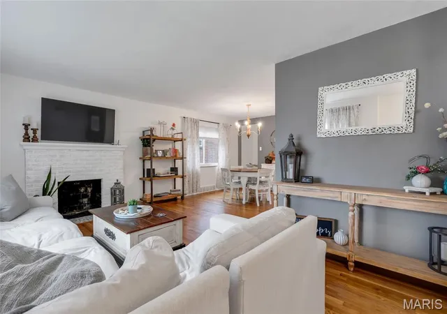 Photo 3 of Single family home for sale at 3456 Tedmar Ave, Saint Louis, MO 63139 | MLS# MIS26063713 | Listing updated on 2026-10-13