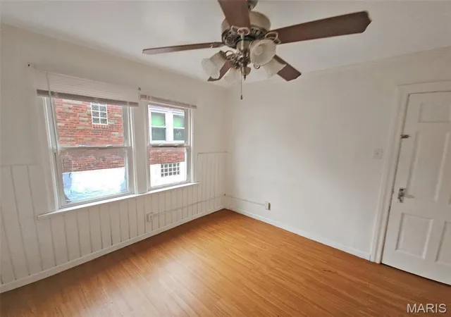 Photo 3 of Single family home for sale at 8729 Acacia Dr, Saint Louis, MO 63136 | MLS# MIS26063714 | Listing updated on 2026-10-02