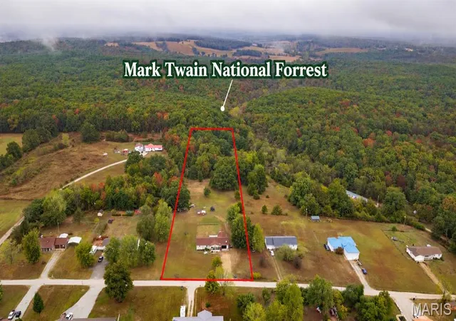 Single family home for sale at 12253 Nodaway Ln, Plato, MO 65552 | MLS# MIS26063736
