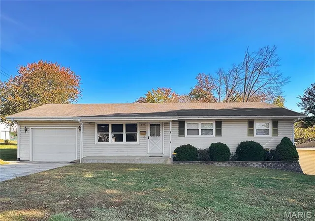 Single family home for sale at 904 Nora St, Washington, MO 63090 | MLS# MIS26063737